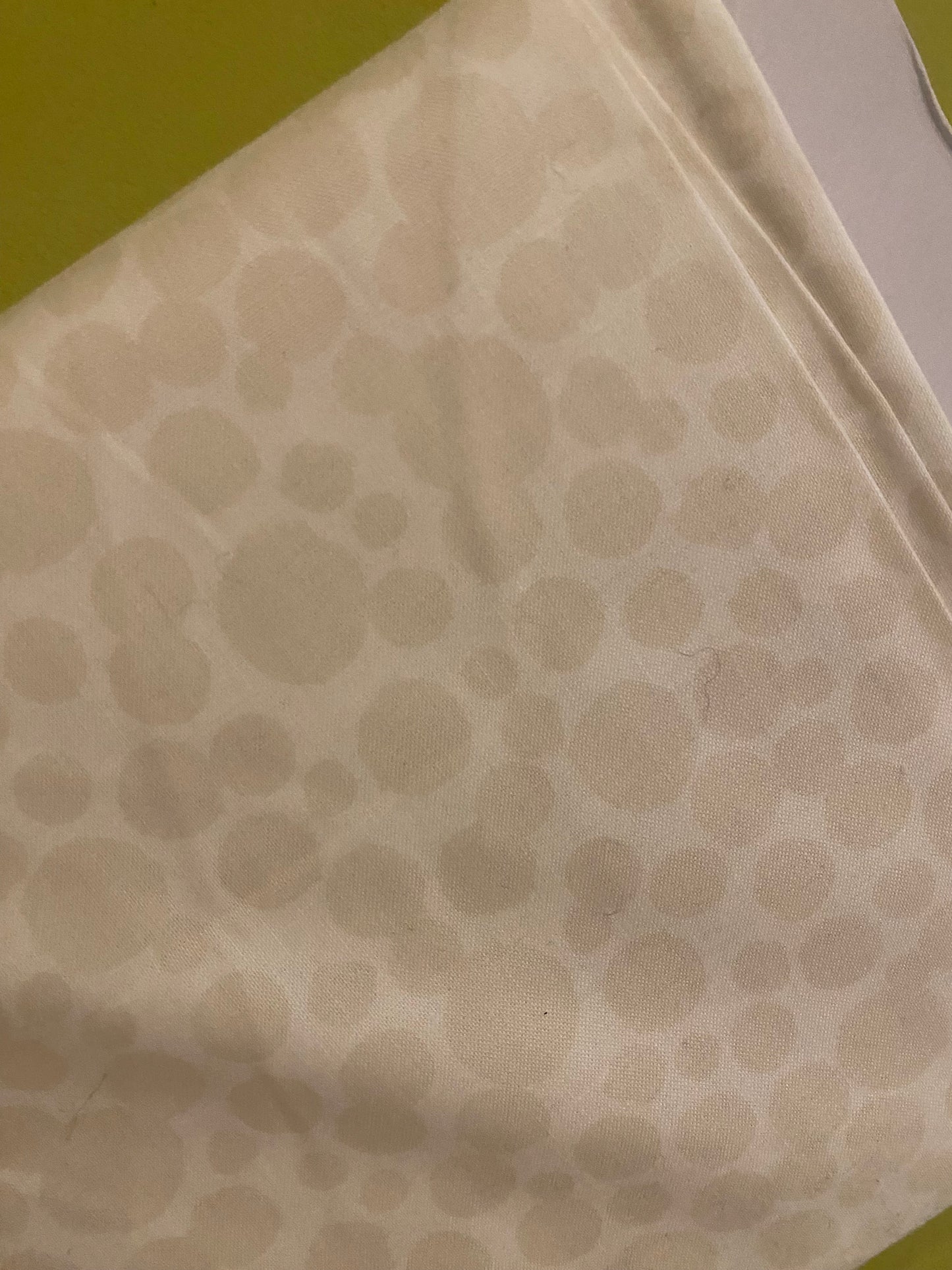 Bumbleberries - Cream (Lewis And Irene)