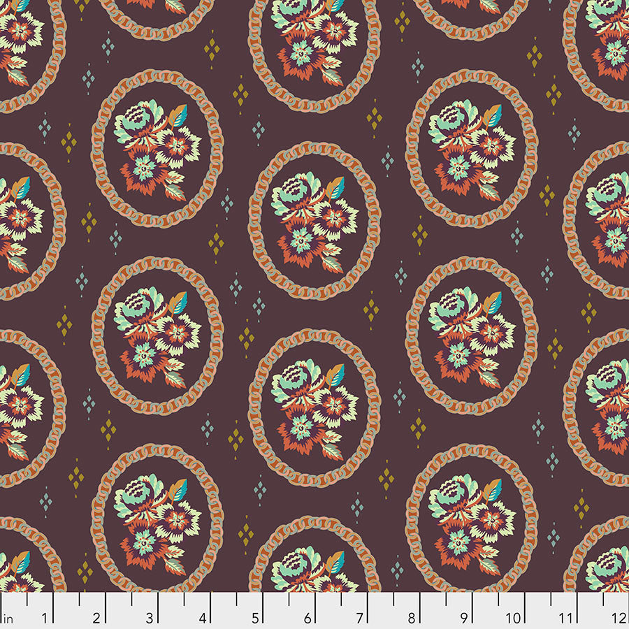 Mini Charm (Chocolate) by Kathy Doughty