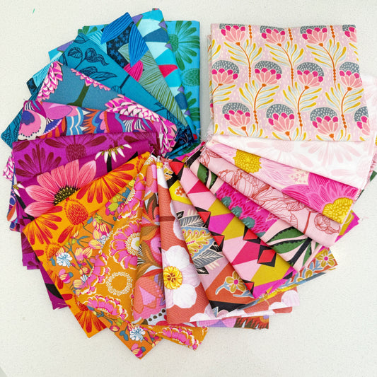 Anna Maria Textiles Fat Quarter bundle  (mix2)