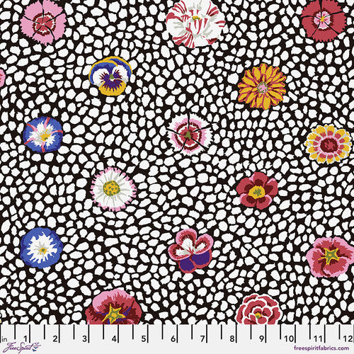 Guinea Flower (White) by Kaffe Collective