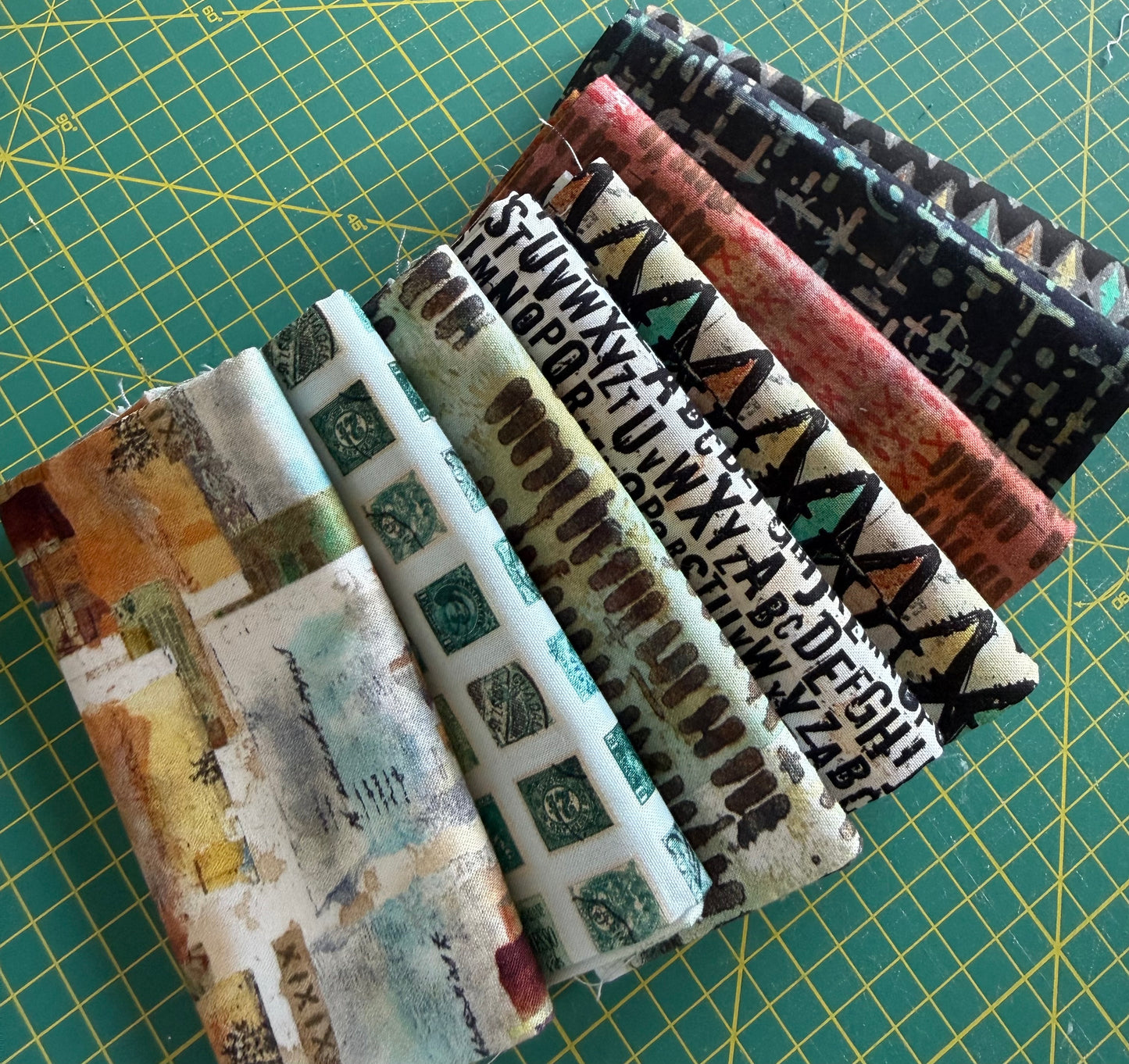 Seth Apter mixed Fat quarter bundle