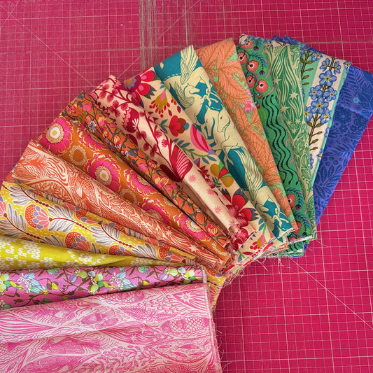 Anna Maria Textiles Fat Quarter bundle