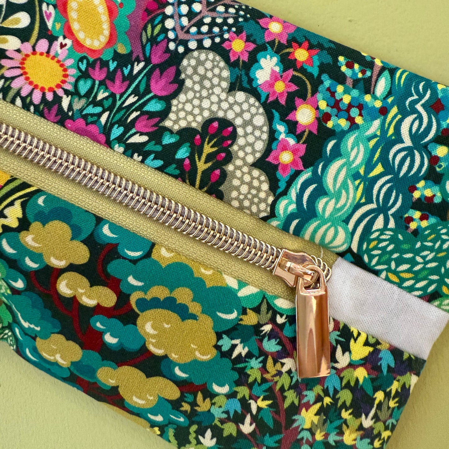 Forest Zipper Pouch (Gold zipper)