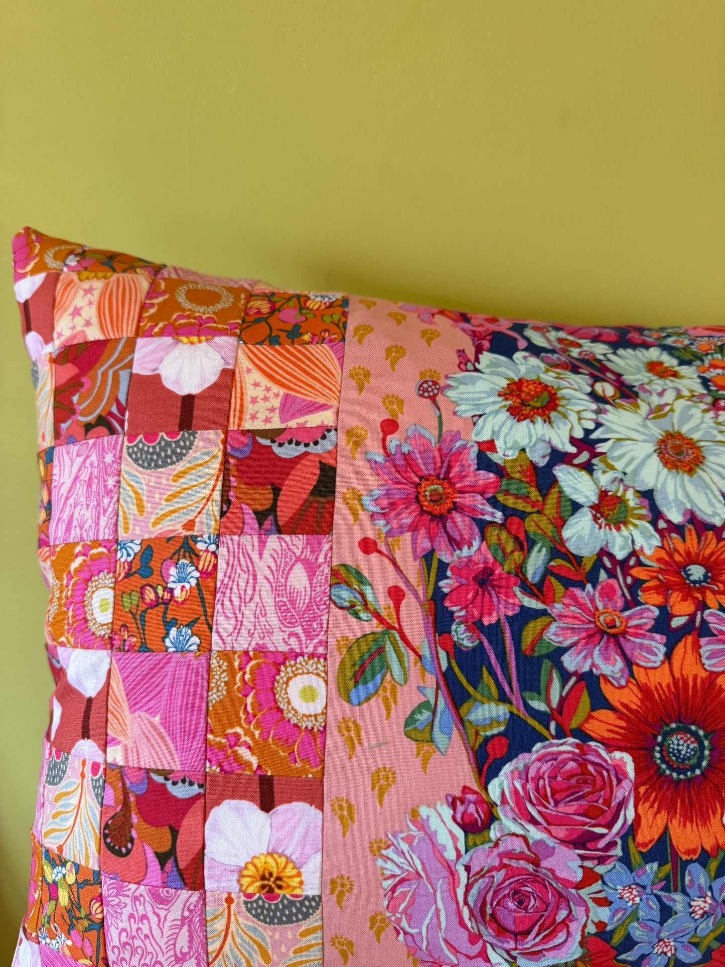 Cottage Garden Cushion Kit