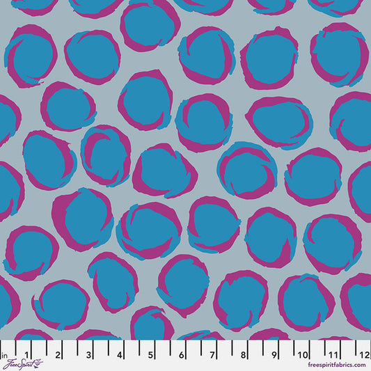 twist (grey) by Kaffe Collective