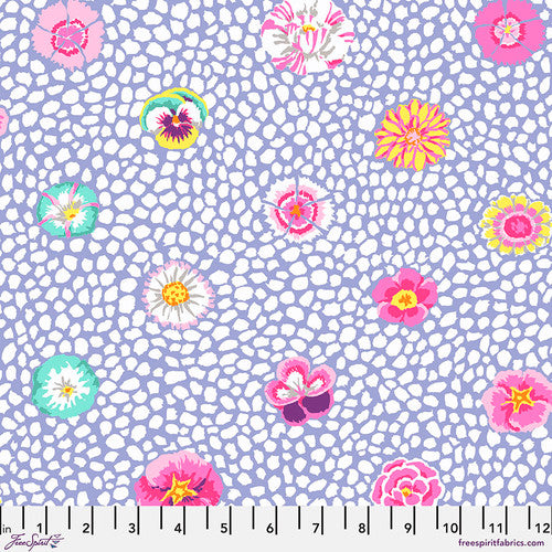 Guinea Flower (Lavender) by Kaffe Collective